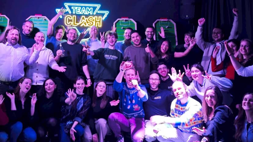 Team Clash Hamburg – Spieler bei der interaktiven Gameshow im Wettkampf